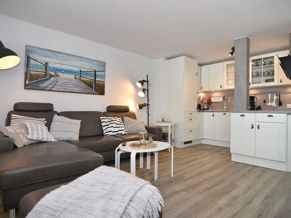 Andreas-Dirks-Straße 1, Whg. 201/9
