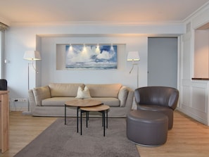 Metropol, Whg. 107, Seeseite