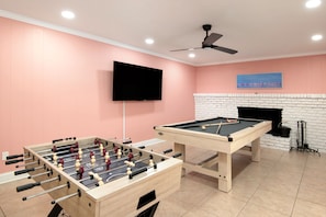 Spielezimmer