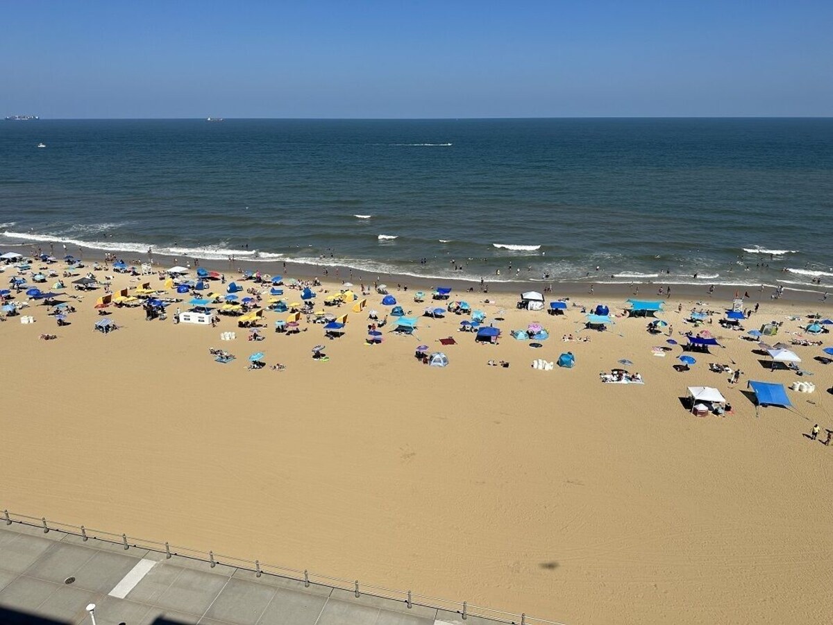 Four Sails – 2BR/3BA – Huge Oceanfront Balconies