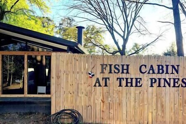 Fish cabin at the pines