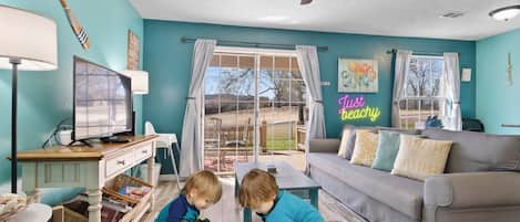 Just Beachy is so cozy and a wonderful place for families