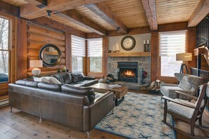 Comfortable space to stretch out in