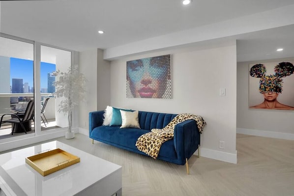 Living area, Roku streaming tv, balcony access