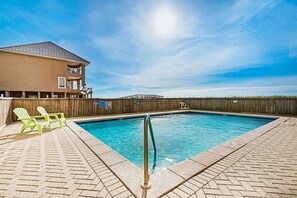 Beautiful Sundunes pool