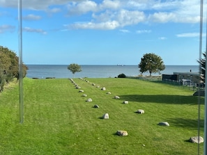 Wiese bis an die Ostsee gehört zum Grundstück des Hauses