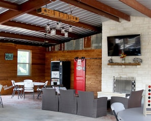 Pavilion TV and Fireplace