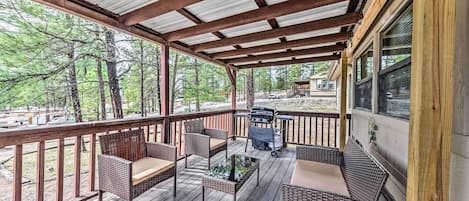 Ruidoso Vacation Rental | 3BR | 2BA | 1,300 Sq Ft | Stairs Required