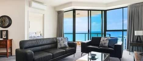 55" Smart TV Ocean views from the living room 