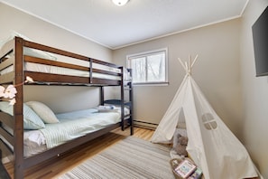 Kids room, smart tv for streaming.