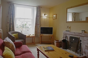 Lounge at Ivy Cottage in West Burton, Wensleydale in the Yorkshire Dales
