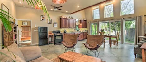 Ukiah Vacation Rental | 1,200 Sq Ft | 1BA | Studio | Step-Free Entry