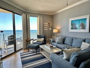 Phoenix V 1413, 2 Bedroom/2 Bathroom. Sleeps 8. Managed by Island Rentals