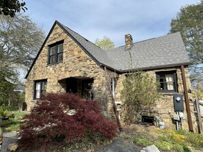 1940's Dutch stone farmhouse
