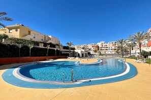 Piscine maison de vacances