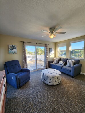 Queen Suite w/ Sofa Sleeper & Private Sundeck!