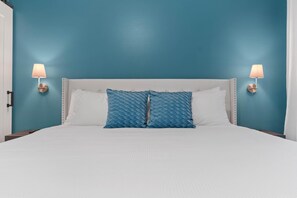 King size bed
