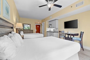 Two queen size beds