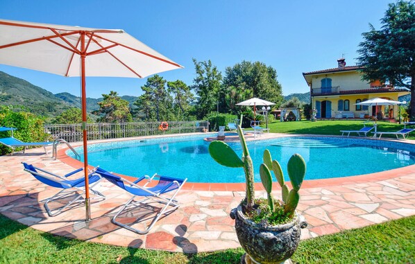 pool