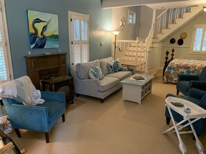 Living room as you enter the cottage_5417