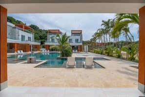 pool view