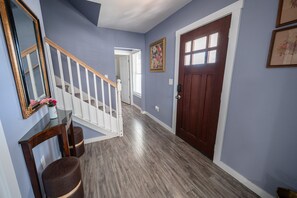 Foyer/entrance and coat closet 