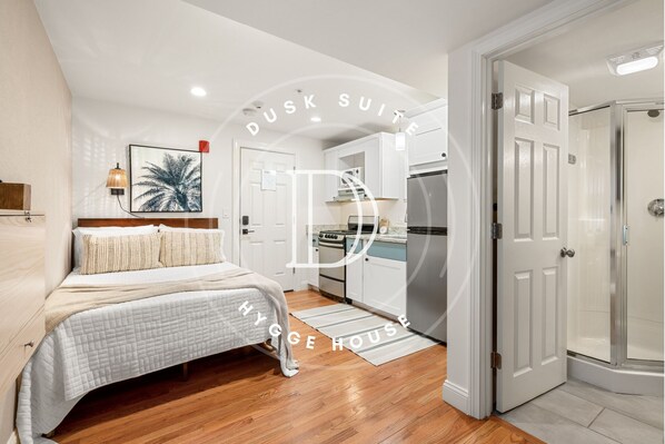 Dusk Suite - located on the first floor 