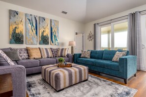 Oceanfront Living Room Breeze Away