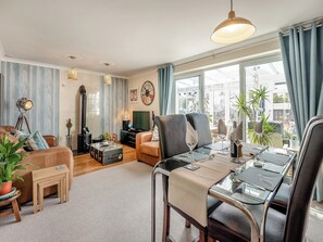 Living room/dining room | Albany House, Seaford
