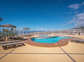 Imagine! The swimming pool is waiting for you, ideal for cooling off.