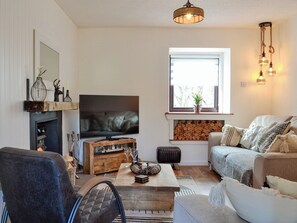Living room | Black Spout Cottage, Pitlochry