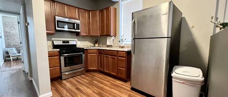 Fully stocked kitchen with all your essential cookware.