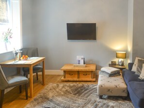 Living room/dining room | Bluebell Cottage, Alnwick