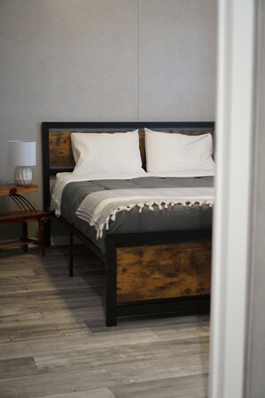 Queen Bed