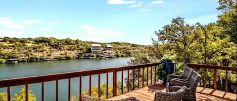 Beautiful lake views from your deck off the living room!