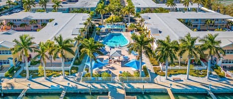 Beautiful Barefoot Beach Resort - Indian Shores, FL