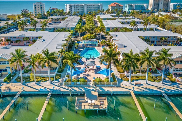 Beautiful Barefoot Beach Resort - Indian Shores, FL