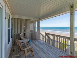 Top Floor Covered Porch
