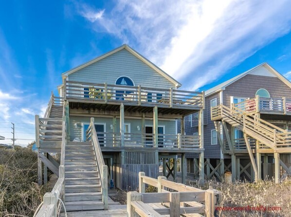 Shore to Please Oceanfront Exterior
