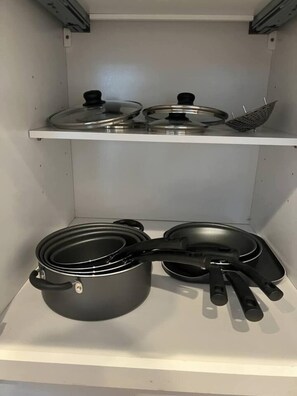 Pots & Pans