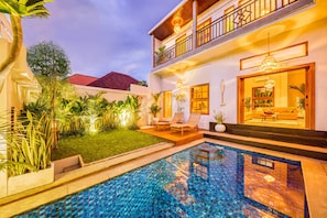 Book your unforgettable Bali Holiday!