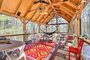 Screened-In Porch | Outdoor Theater (Not Available in Winter)