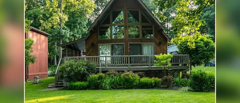 Lodge at the Lake