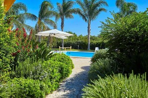 Garden, Outdoor, Pool