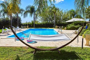 Garden, Outdoor, Pool