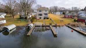 Double pier with room for guests to park boats!