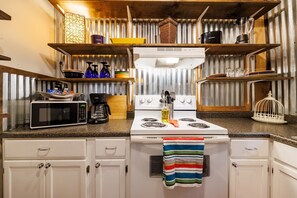 Rustic meets modern in this fully equipped kitchen.