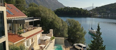 Luxurious Seafront Villa | 4 Bedrooms | Villa Sea la Vie | Phenomenal Marina View & Private Infinity Pool | Korcula