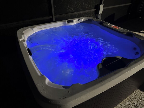 Jacuzzi