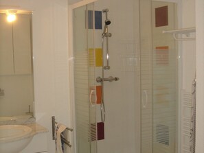 SALLE D'EAU/WC